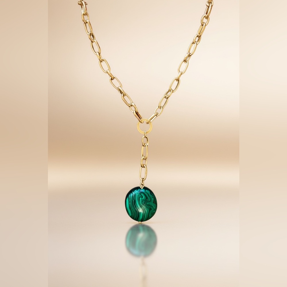 Vintage Gold Chain Necklace Green Malachite Pendant Drop Y Necklace Lariat - Picture 2 of 9
